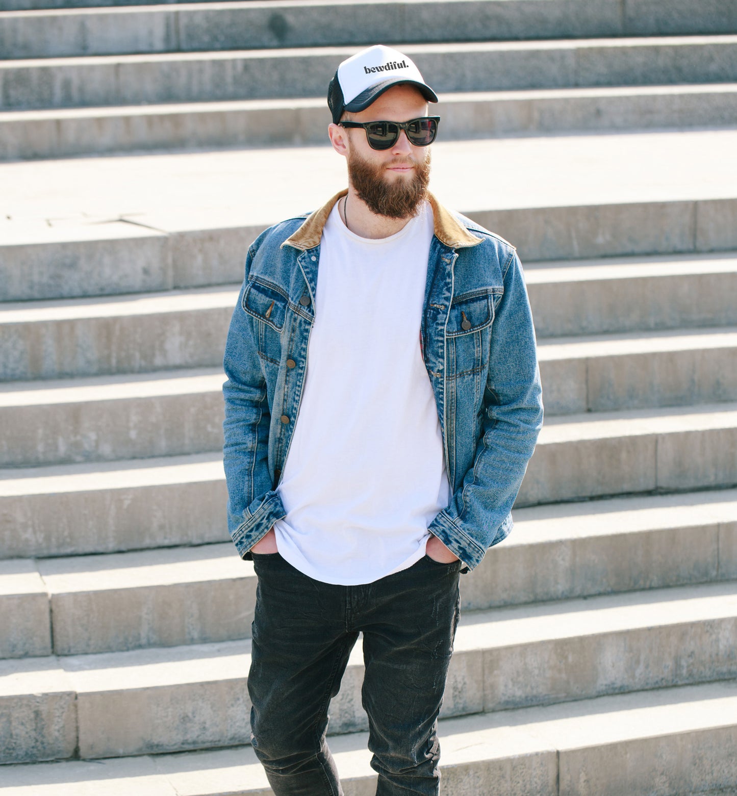 BEWDIFUL™ TRUCKER CAP